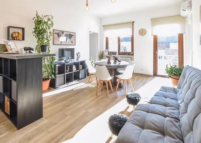 Appartement Stunning In *